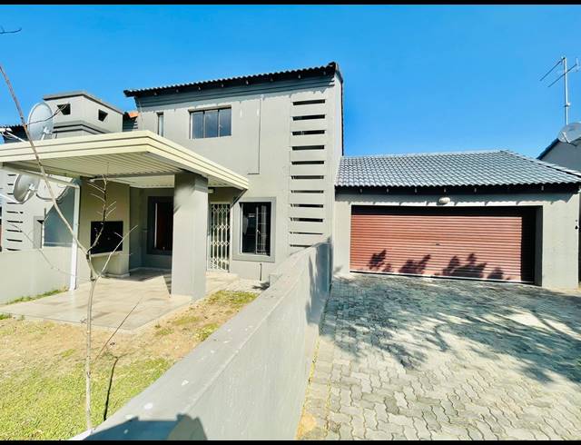 2 BEDROOM TOWNHOUSE RENTED IN NOORDWYK